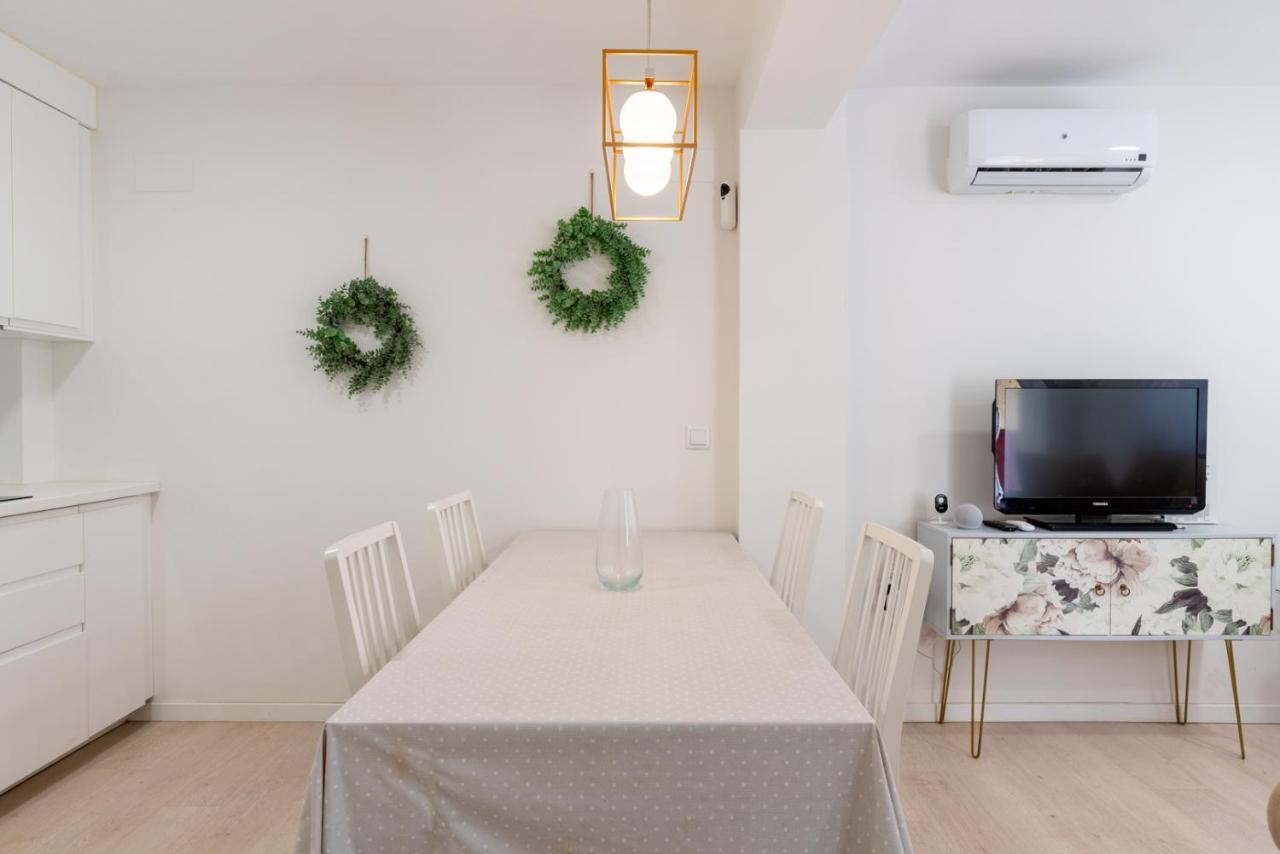 Ferienwohnung Whitey Aparment In Triana Sevilla Exterior foto