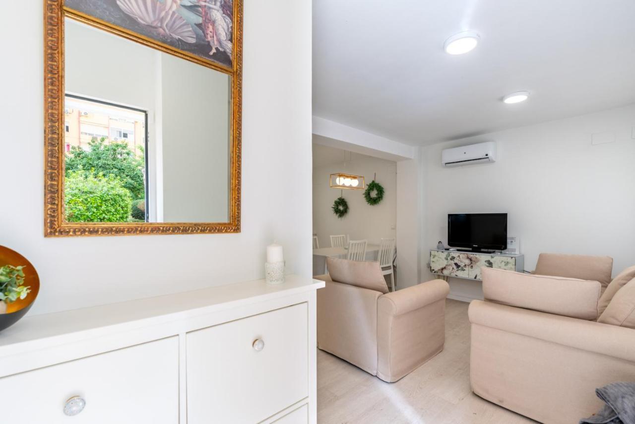 Ferienwohnung Whitey Aparment In Triana Sevilla Exterior foto