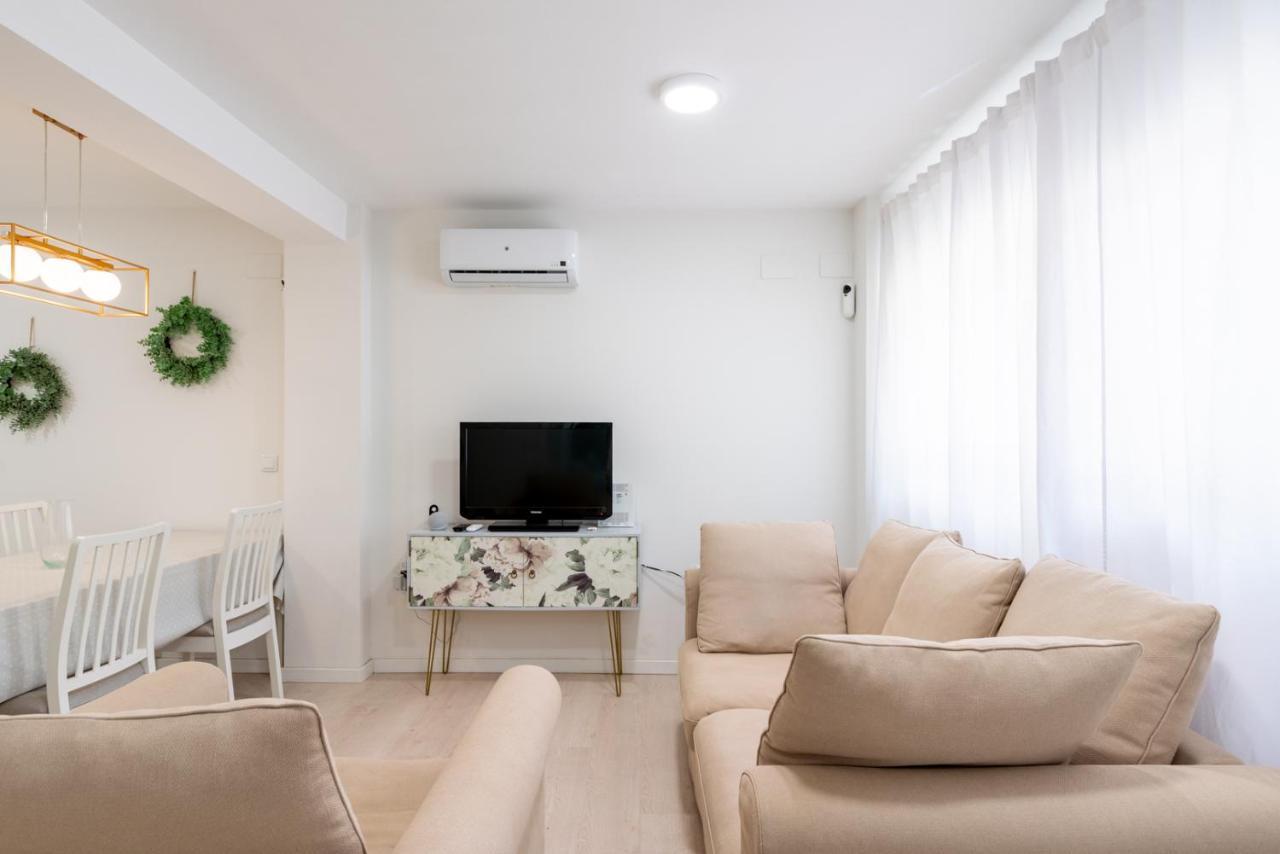 Ferienwohnung Whitey Aparment In Triana Sevilla Exterior foto