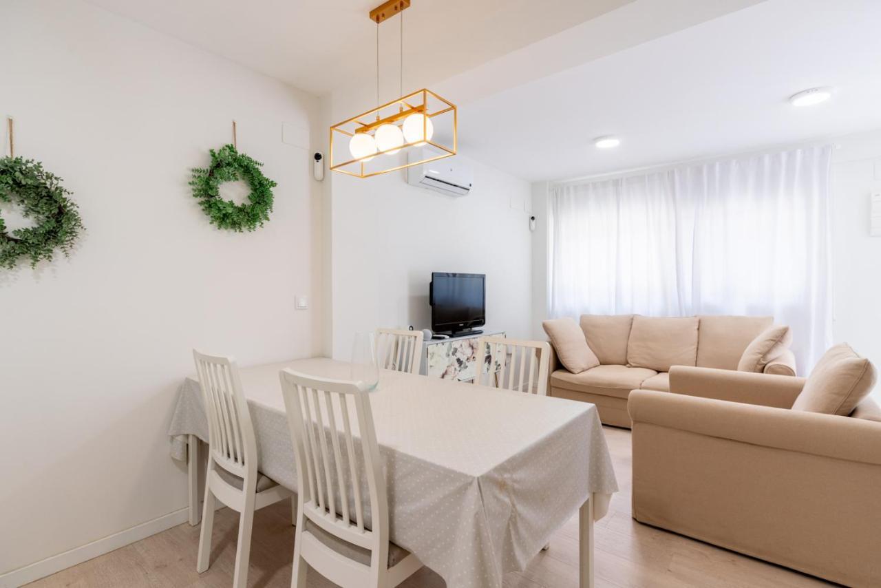 Ferienwohnung Whitey Aparment In Triana Sevilla Exterior foto